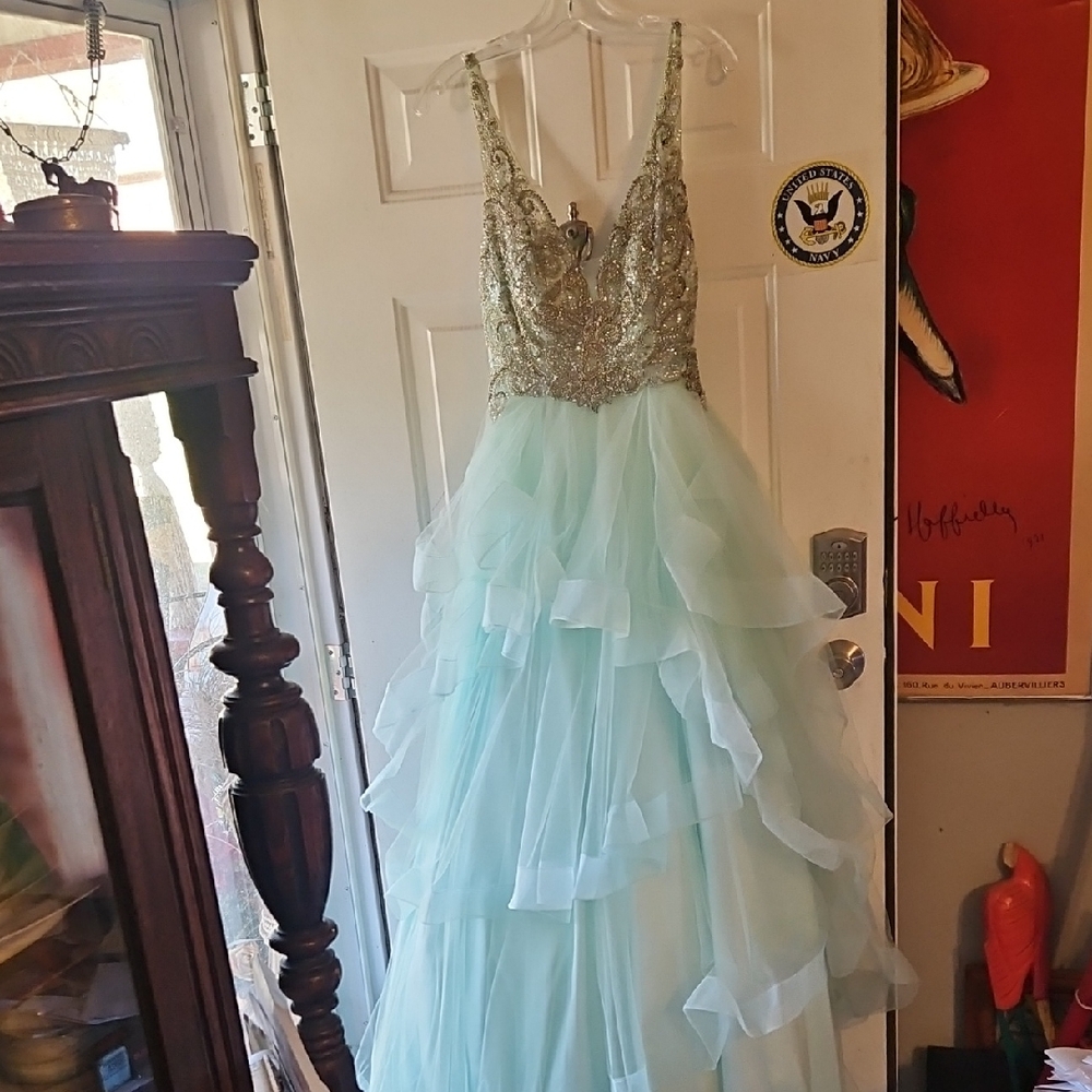Glamorous Mint Green Layered Prom Dress